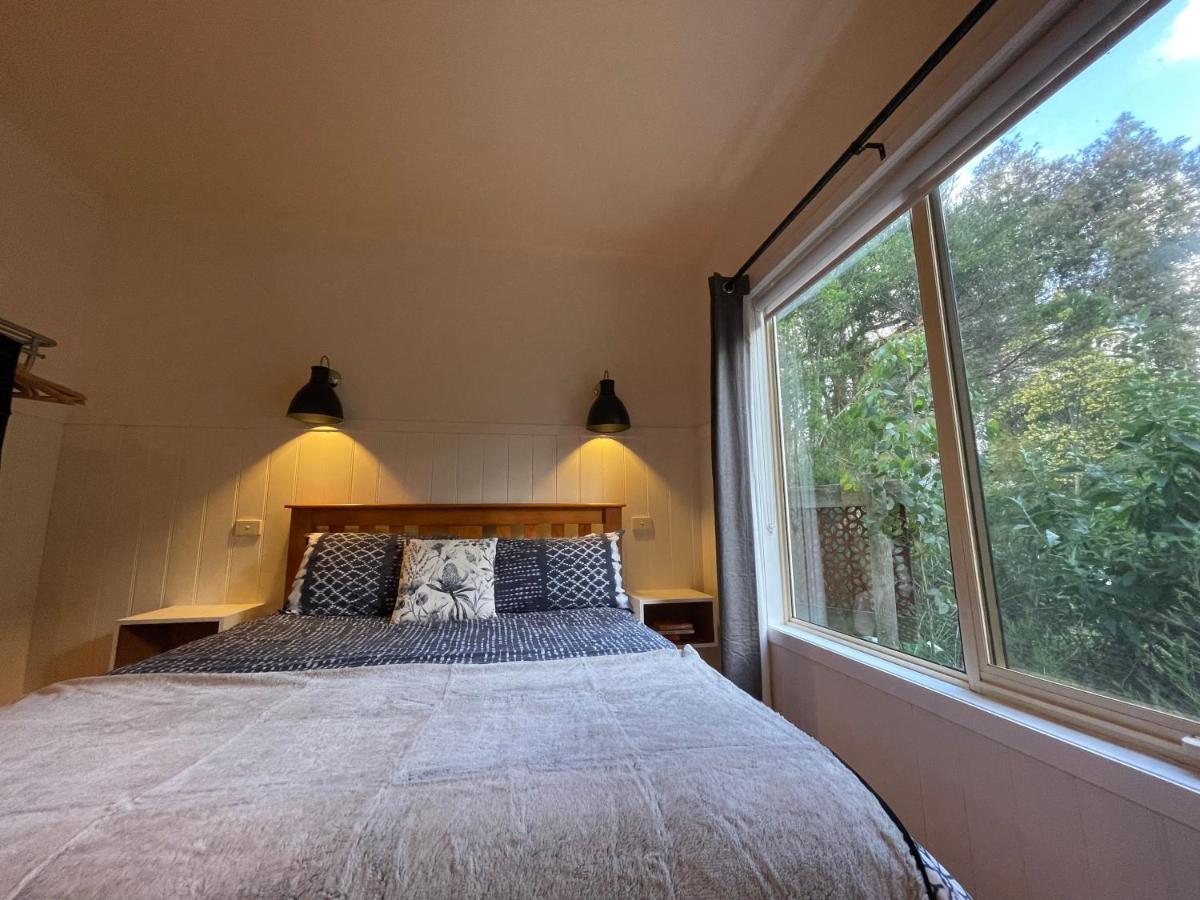 פוסטר Tindoona Cottages מראה חיצוני תמונה